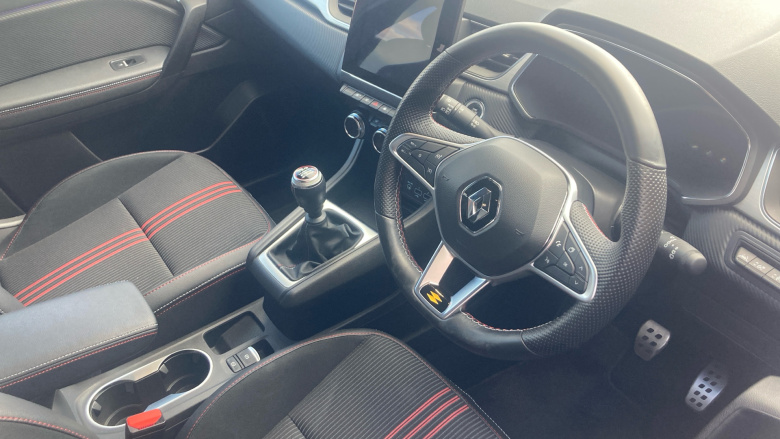 Renault Captur 1.3 Mild hybrid 140 R.S. Line 5dr Petrol Hatchback